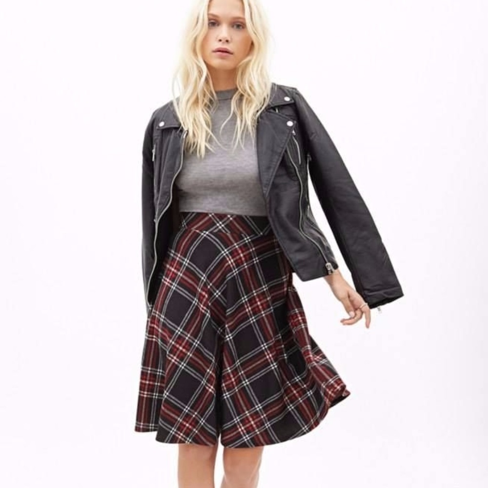 NEW Diagonal Plaid skirt